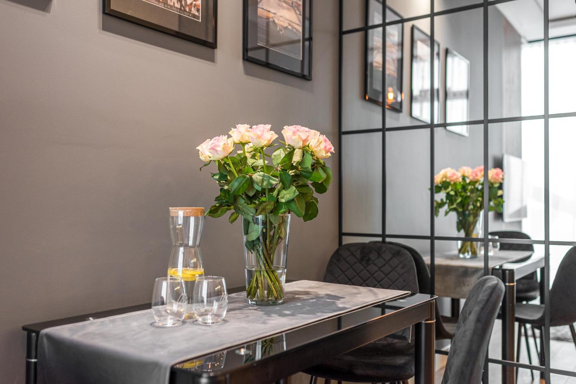 Q18 Aparthotel Bydgoszcz Luaran gambar